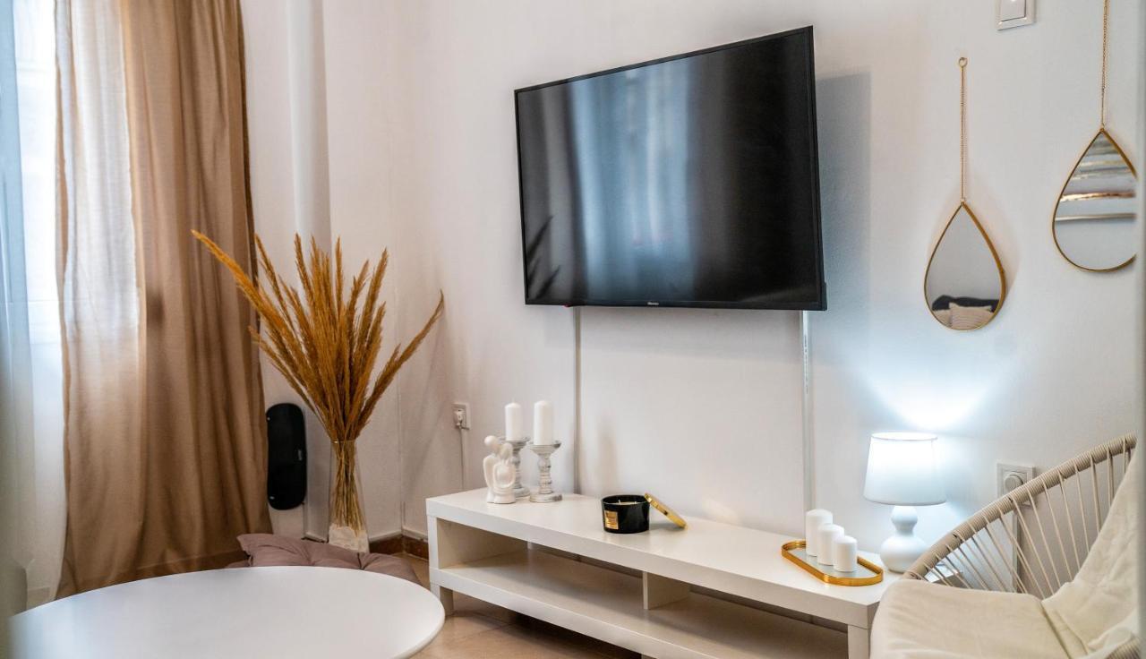 Lux Garden Apartment Near Acropolis In The Heart Of Ateny Zewnętrze zdjęcie